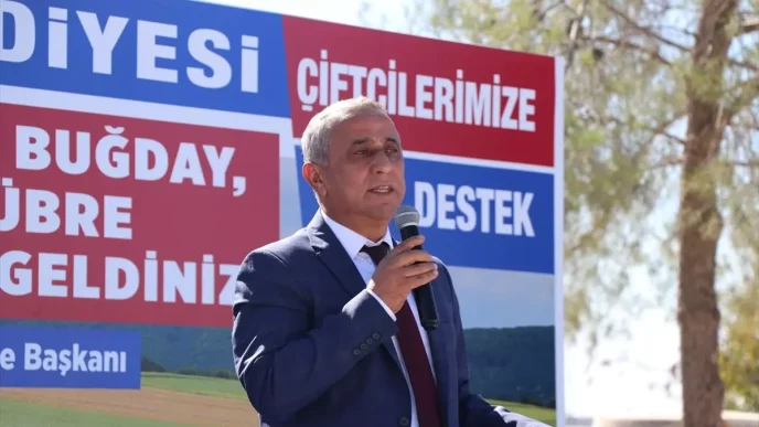 Sahinbey Belediyesinden Ciftcilere 1700 Ton Tohum ve 2000 Ton Gubre