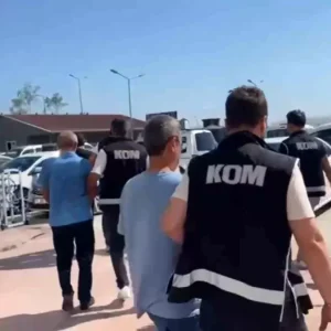 Sahte Belgelerle Gayrimenkul Satisi Yapan Suc Orgutune 3 Dalga Operasyon