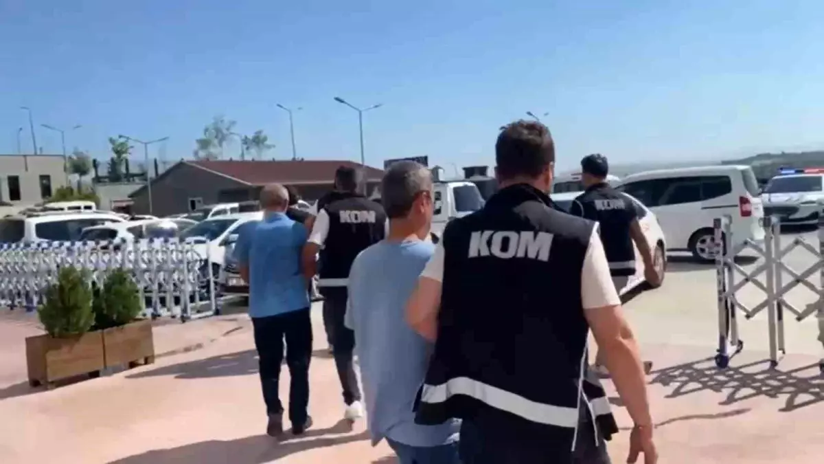 Sahte Belgelerle Gayrimenkul Satisi Yapan Suc Orgutune 3 Dalga Operasyon