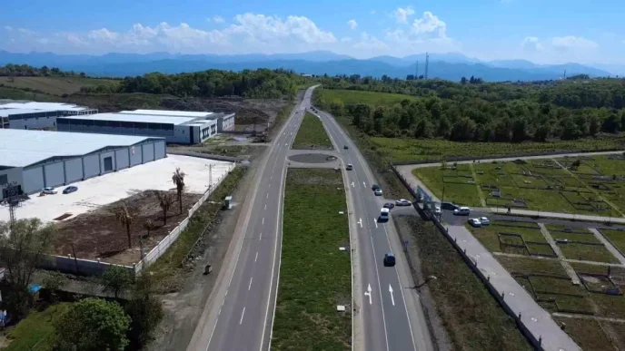 Samsunda Tek Seritli Yol Sonunda Cift Seride Cikiyor