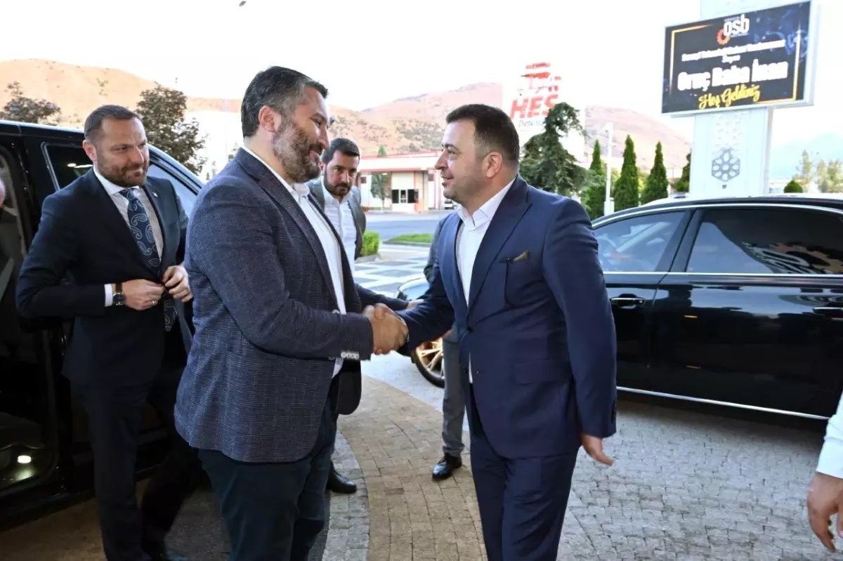 Sanayi ve Teknoloji Bakan Yardimcisi Inan Kayseri OSByi Ziyaret Etti