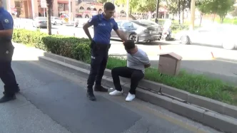 Sanliurfada Altinlariyla Kacmaya Calisan Supheli Yakalandi
