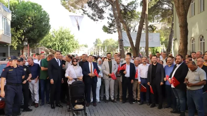 Saruhanlida 18 Altin Uzum ve Kultur Festivali Basladi