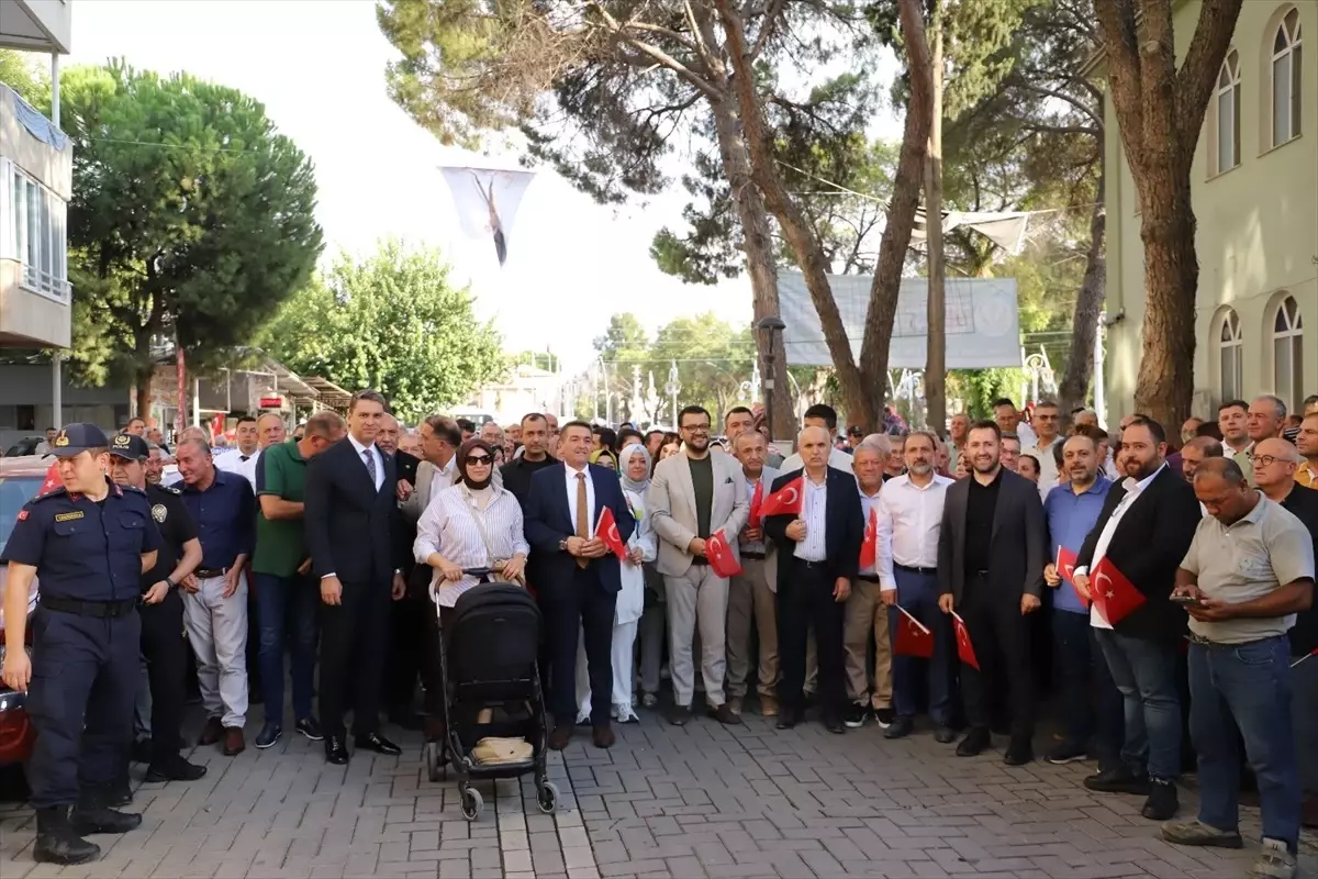 Saruhanlida 18 Altin Uzum ve Kultur Festivali Basladi