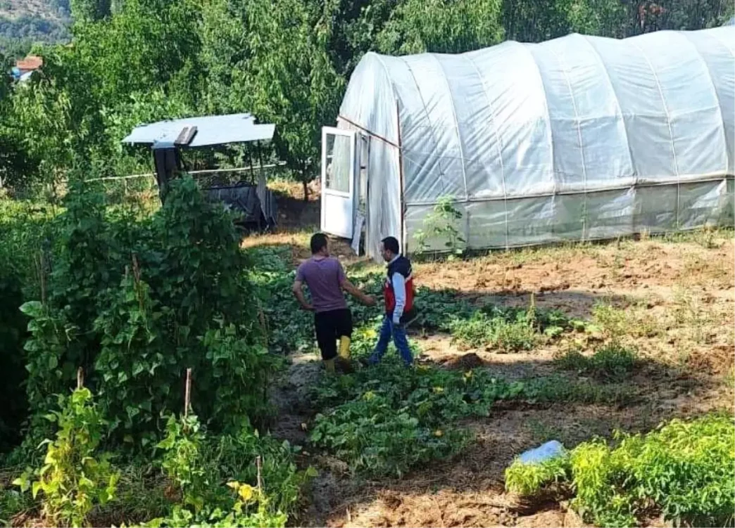 Simavda Sel ve Su Baskini Tarim Alanlarini Vurdu