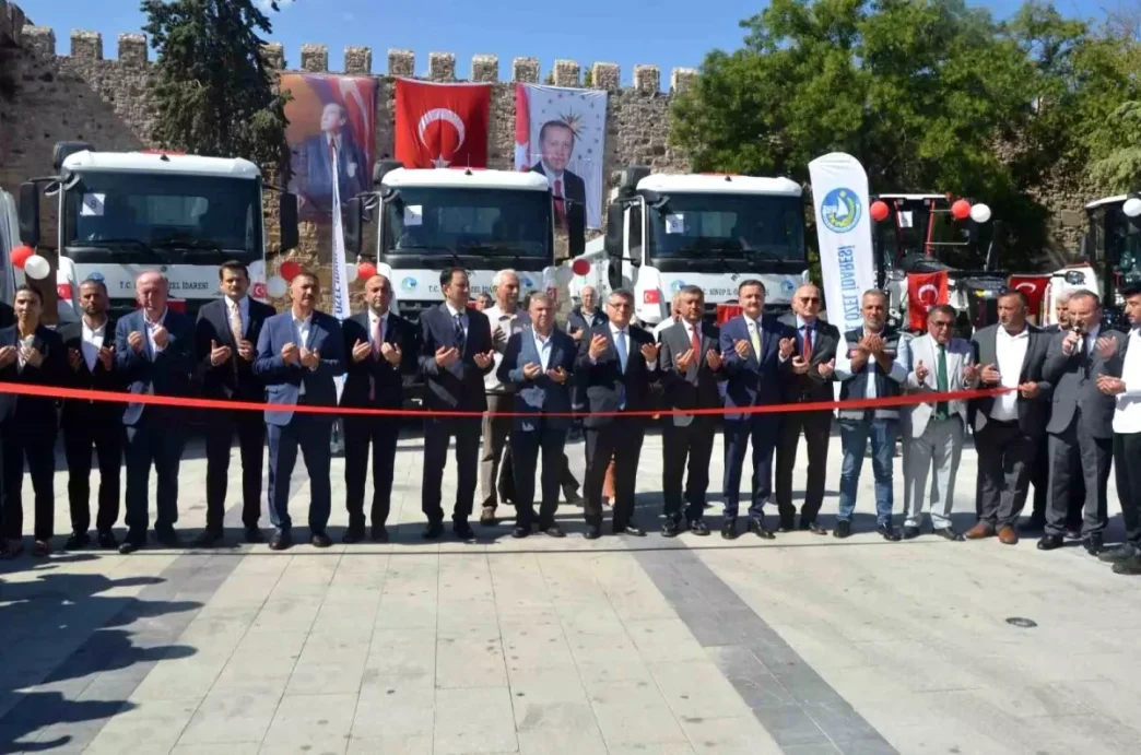 Sinop Il Ozel Idaresine 12 Yeni Is Makinesi Katildi