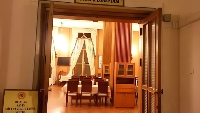 TBMMde yemek ucretlerine zam geldi