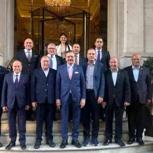 TOBB ve DTO Londrada Gumruk Modernizasyonu Icin Temaslarda Bulundu
