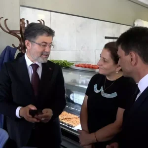 Tarim Bakani Yumaklidan Gida Guvenligi Vurgusu Karekod Uygulamasi Yayginlasiyor