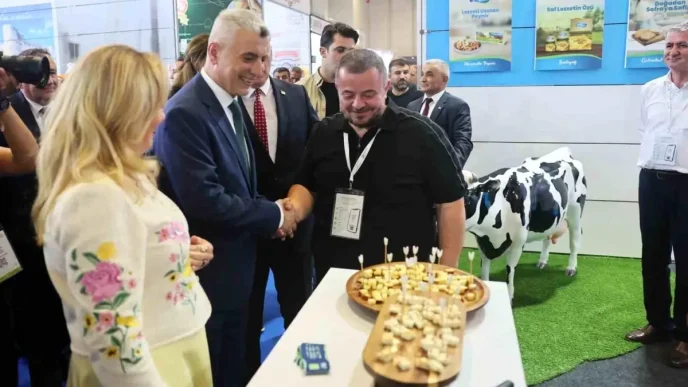 Ticaret Bakani Bolat KKTC Ureticilerine Destek Soz Verdi