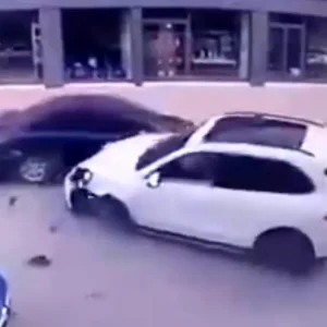 Tokatta Milyonluk Porschenin Tekerligi Koptu