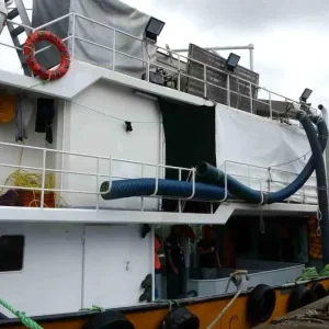 Trabzonda Balikcilar Askeri Insansiz Deniz Araci Buldu