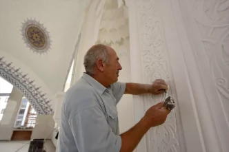 Trabzonlu Usta Hayri Dertlioglu Turkiyenin Yilin Ahisi Secildi