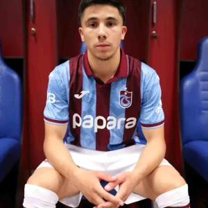Trabzonspor Benjamin Bouchouari ile 31 Yillik Sozlesme Imzaladi