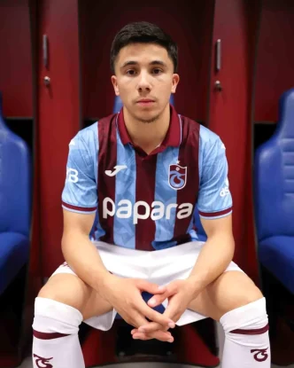 Trabzonspor Benjamin Bouchouari ile 31 Yillik Sozlesme Imzaladi