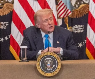 Trump H 1B Vize Ucretini 100 Bin Dolar Olarak Belirledi