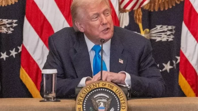 Trump H 1B Vize Ucretini 100 Bin Dolar Olarak Belirledi