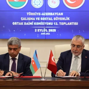 Turkiye ve Azerbaycan Arasinda Isbirligi Protokolu Imzalandi