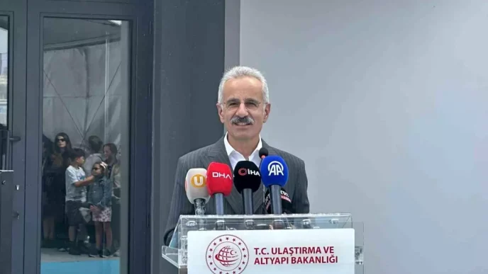 Ulastirma Bakani Uraloglu 2025 yilinin ilk 8 ayinda 26 bin