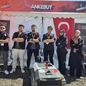 Umraniye Bilim Merkezi Ogrencileri Takim Ruhu Odulunu Kazandi