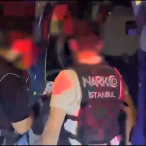 Uyusturucu Operasyonu 37 Kilogram Skunk Ele Gecirildi