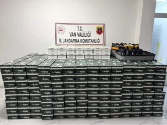 Vanda 1 Milyon TL Degerinde Kacak Ayakkabi Ele Gecirildi