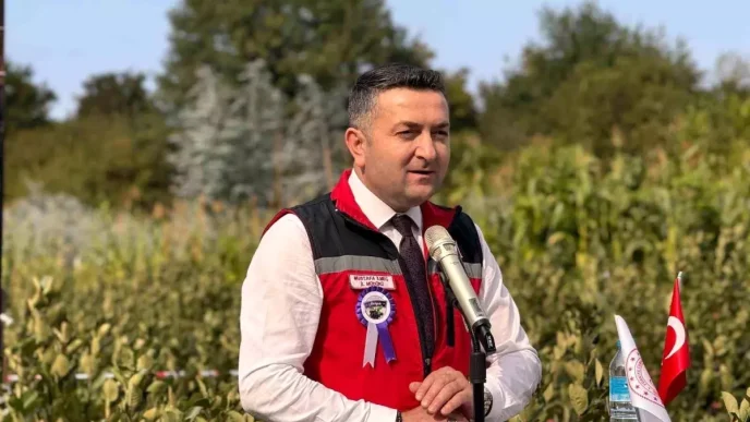 Yalovada Aronya Hasat Etkinligi Basladi 250 Ton Rekolte Bekleniyor