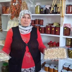 Yoresel Lezzetlerle Kadin Istihdami Unzile Yuceturkun Basarisi