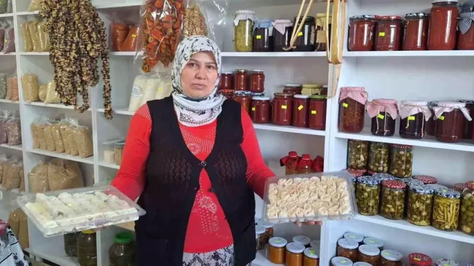 Yoresel Lezzetlerle Kadin Istihdami Unzile Yuceturkun Basarisi