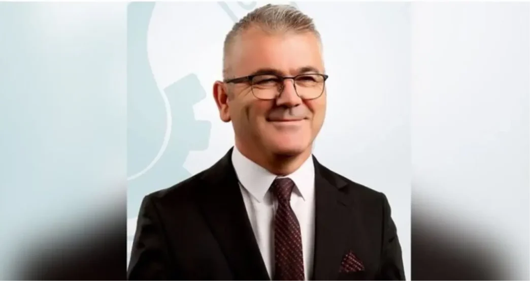 ak parti ye katilan hasan ustaoglu kimdir kac 19037667 5151 amp