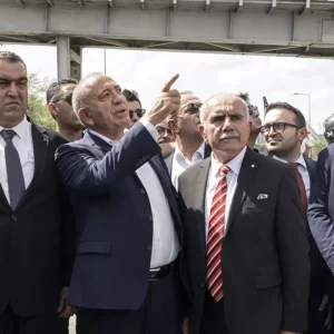 ozel gelmeden binadan ayrildi gursel tekin den 19044371 7706 amp