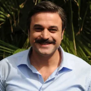 ufuk ozkan in kardesinden kafa karistiran paylasim 19051838 1598 amp