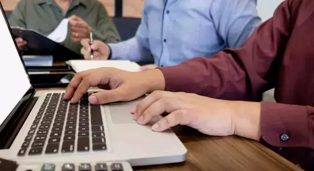Milyonlarca çalışanı ilgilendiren düzenleme: İzin süreleri değişiyor