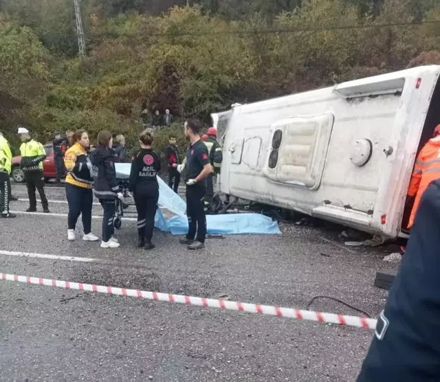 Can pazarı! İşçi servisi devrildi, ölü ve yaralılar var 8 Can pazarı! İşçi servisi devrildi, ölü ve yaralılar var