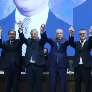 7 belediye baskani daha AK Partiye katilacak iddiasi