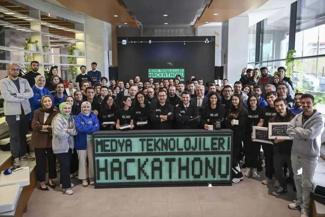 AA Medya Teknolojileri Hackathonu V20 odul toreni 2