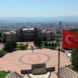 ADU Ogrencilerine ISKUR Genclik Programi ile Istihdam Firsati