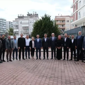 AK Parti Antalya Il Baskani Cetin MUSIADI ziyaret etti