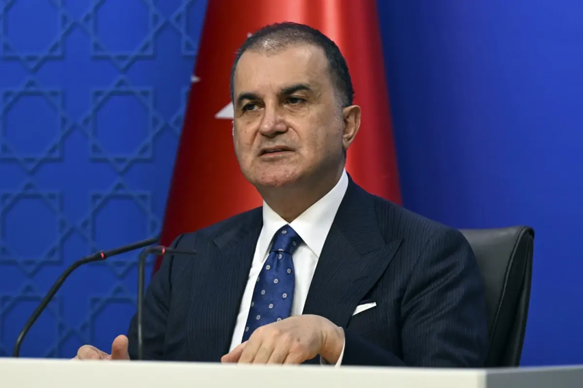 AK Parti Sozcusu Celik Cumhurbaskanimiz Netanyahu ile ayni zirvede olmayi