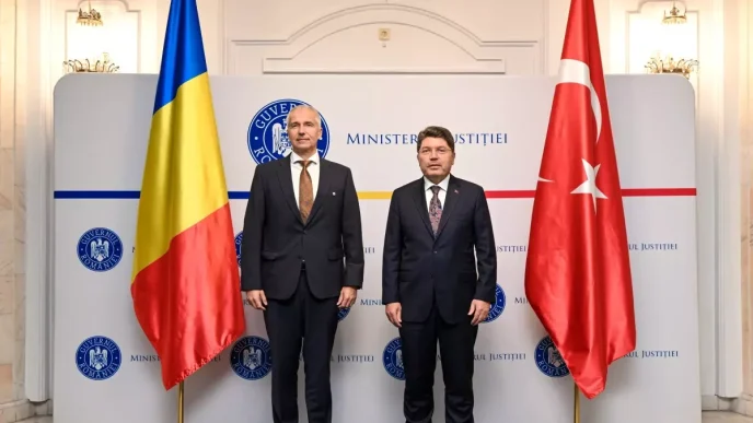 Adalet Bakani Yilmaz Tunc Romanyada Ikili Gorusme Gerceklestirdi