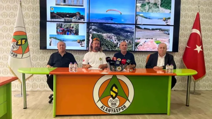 Alanyaspor Yonetiminden Yamac Parasutu Iddialarina Yanit