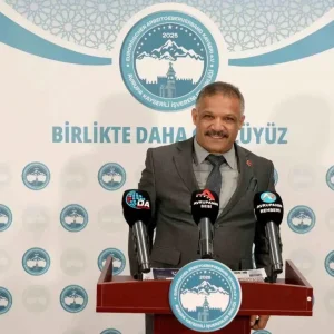 Ali Hizar Baki Ersoyun Kayserispora Destegi Takdire Sayan