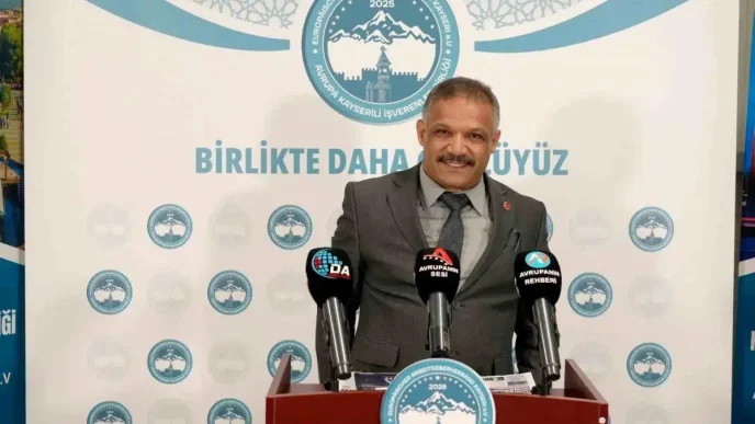 Ali Hizar Baki Ersoyun Kayserispora Destegi Takdire Sayan