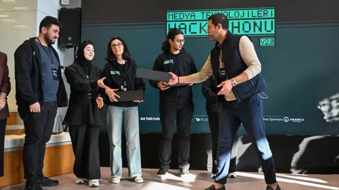 Arabica Coffee House AATech Projesine Destek Verdi