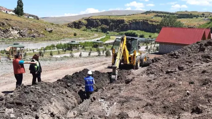 Aras Elektrik Ardahandaki Altyapi Yenileme Calismalariyla Enerji Dagitimini Guclendiriyor