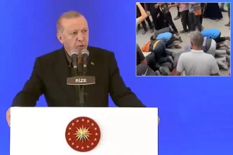Ateskes sonrasi Gazze halkinin secdeye gitmesi Cumhurbaskani Erdogani mest etti