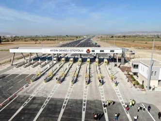 Aydin Denizli Otoyolunin Ilk Yili Bolgesel Kalkinmaya Katki
