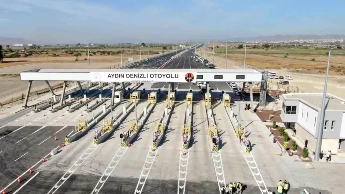 Aydin Denizli Otoyolunin Ilk Yili Bolgesel Kalkinmaya Katki