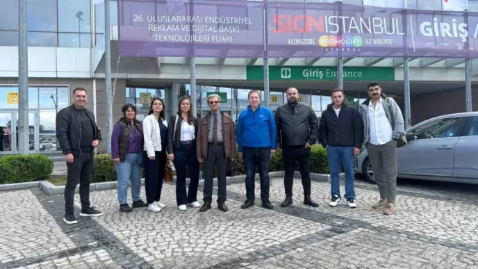 Aydin Ticaret Odasi Uyeleri Sign Istanbul Fuarini Ziyaret Etti