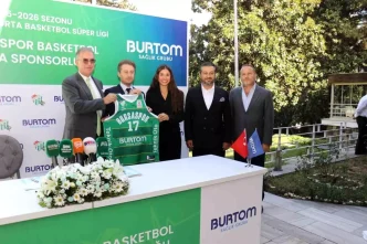 BURTOM Bursaspor Basketbol Takiminin Forma Sponsoru Oldu